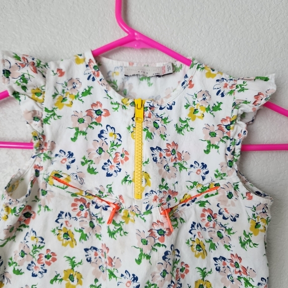 STELLA MCCARTNEY KIDS mini floral ruffle sleeve zip top in bright floral 8Y - Picture 5 of 9